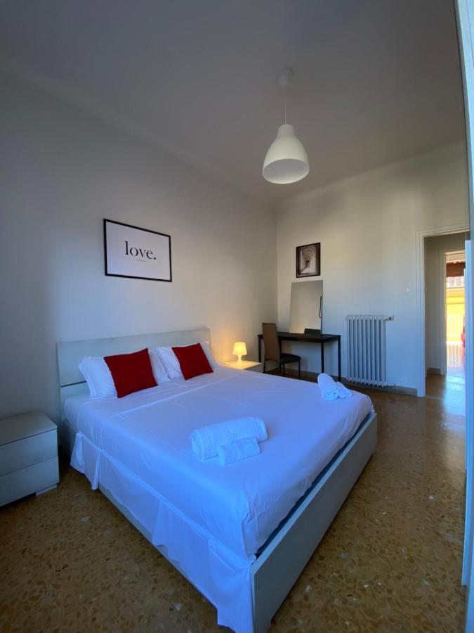 Comodo E Confortevole Nel Cuore Pulsante Di Pisa Esterno foto